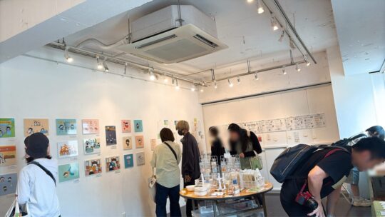 4回目の個展「ひじから花がはえてきた」原宿デザインフェスタギャラリーEAST301にて